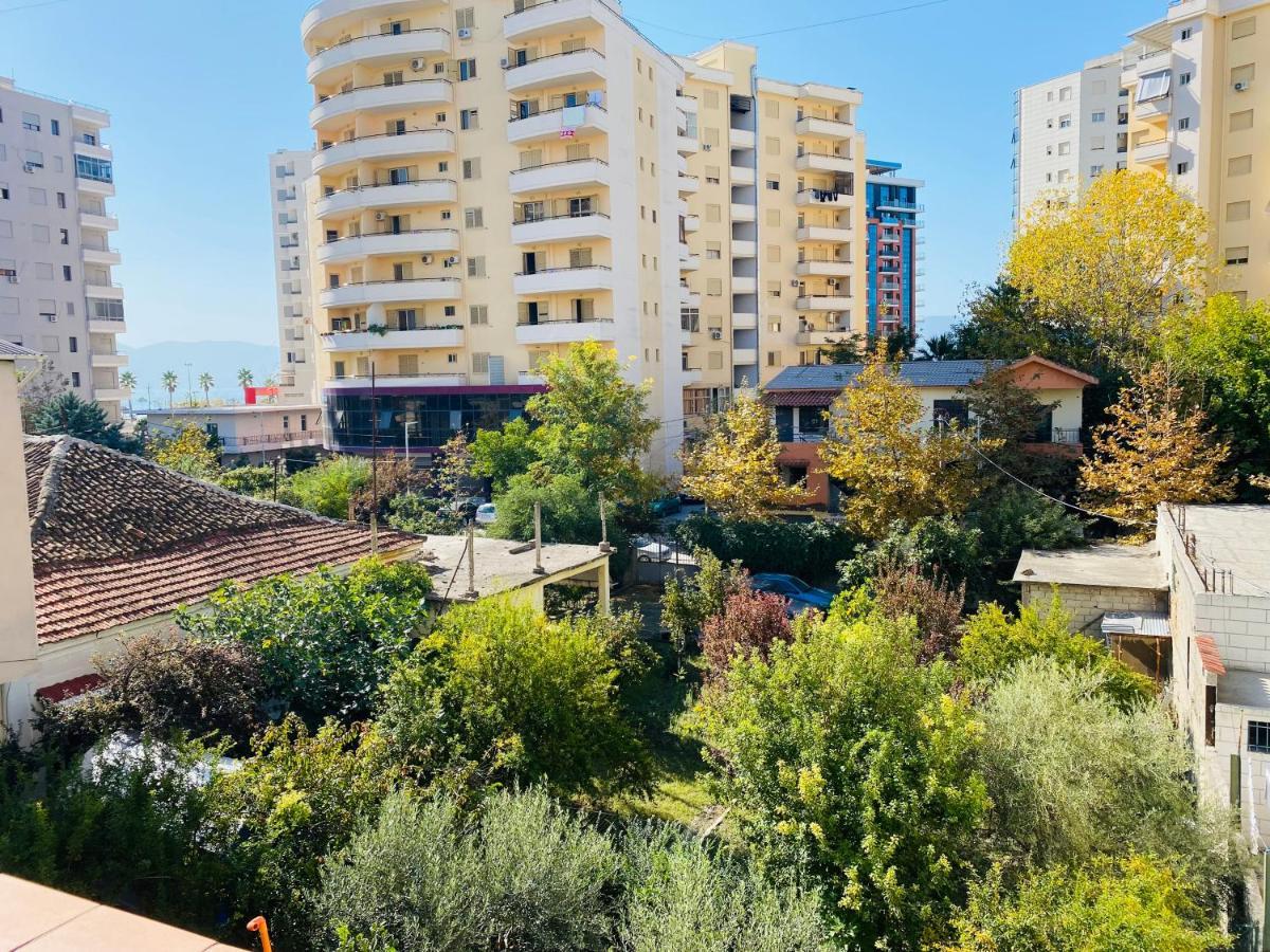 Vlorë Iljazi'S Apartaments מראה חיצוני תמונה