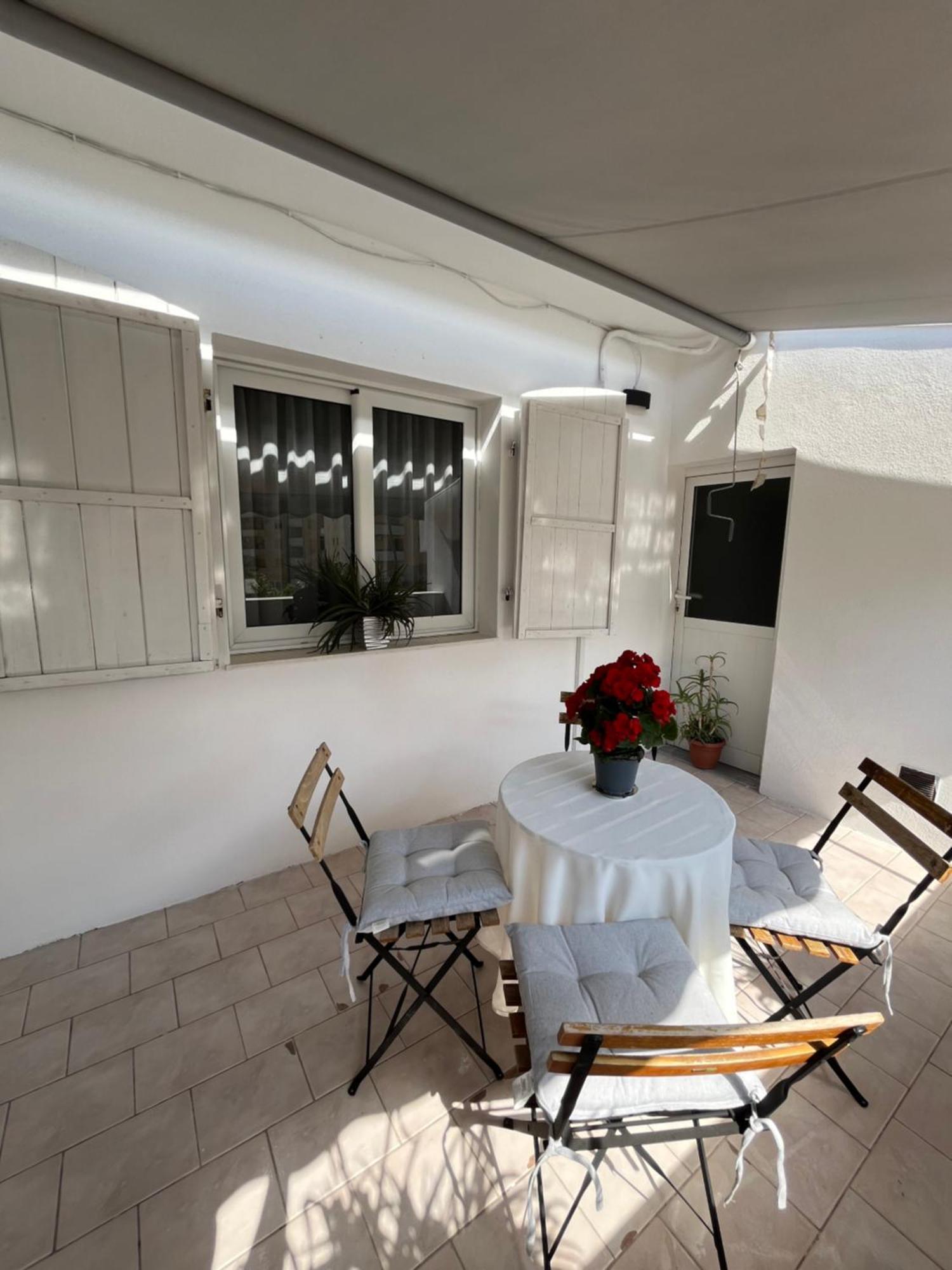 Vlorë Iljazi'S Apartaments מראה חיצוני תמונה