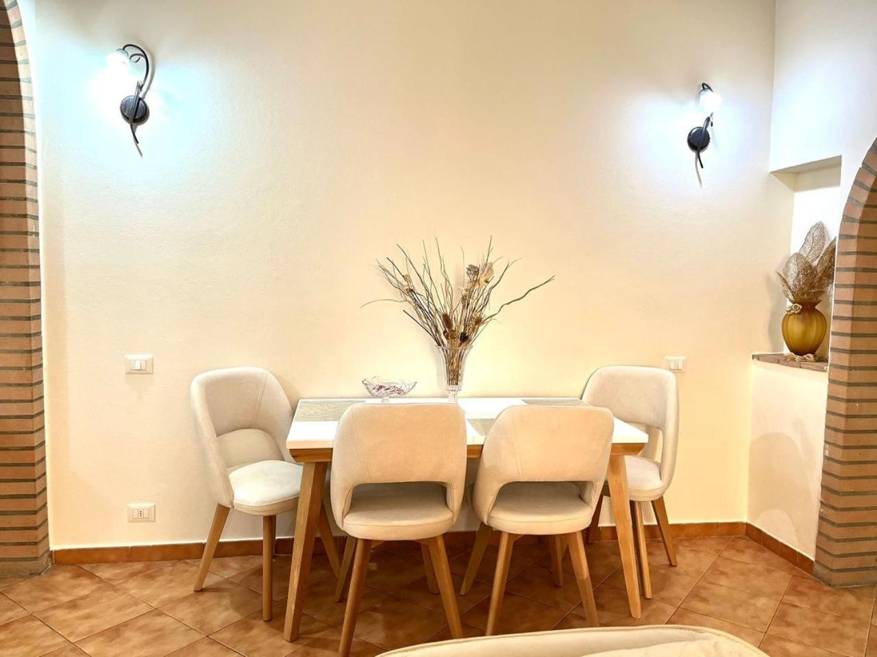 Vlorë Iljazi'S Apartaments מראה חיצוני תמונה