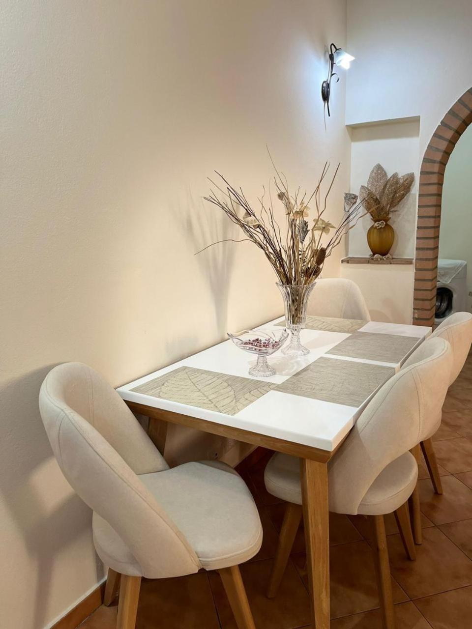 Vlorë Iljazi'S Apartaments מראה חיצוני תמונה